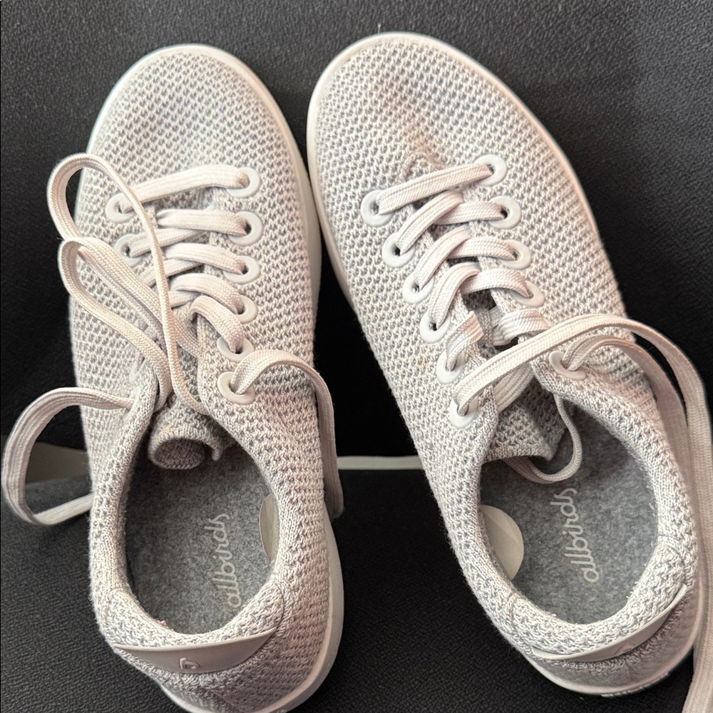 Allbirds Women's Light Gray Knit Sneakers